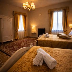 Palazzo Titti Rialto Suites