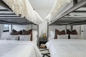 Near MetLife & NYC Spacious 2BR Apt 12