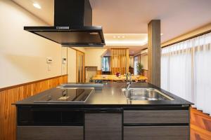 鎌倉で禅に住む 静寂に包まれた一棟貸しの邸宅