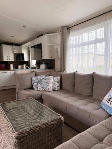 Shorefield Country Park 3-Beds Passes Included!