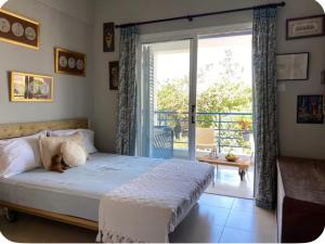 Chic & Cozy Pool 1BR Apartment