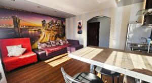 Современная квартира на Старокозацкой 27, центр, 4 раздельных спальных места