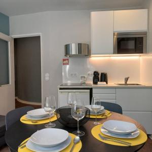 Flyng Living Santa Catarina Whit AC & Free Parking