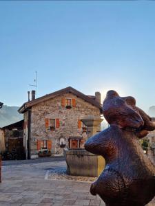 Casa all’antica fontana
