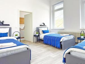 2-Z Apartment N4 für 5 Pers, 3 EZ und 1DB Top Lage, Nähe HBF, Messe DUS