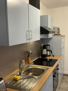 Ferienglück im Doppelhaus - 60 m zum Strand Haus 1