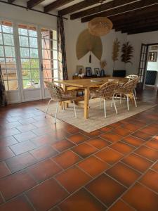 Le jardin des rêves - Maison Familiale avec piscine