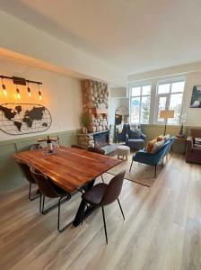 Three Peaks Getaway 2 bedrooms & 2 bath-sleeps 6