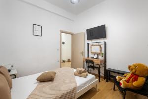 Spacious and Bright Kos Home