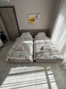 Κομψό studio με δωρεάν πάρκινγκ