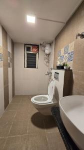 Paradise 144 - Just Different near Hiranandani