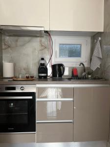 Κομψό studio με δωρεάν πάρκινγκ