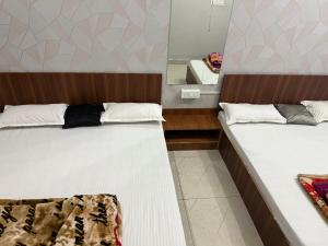 RADHA DEVI GUEST House