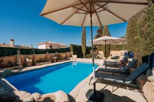 "The Chill Inn" Pool, Garden, BBQ & Chill areas