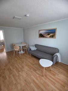 Ferienwohnung, Handwerkerwohnung, helle Wohlfühlwohnung mit Balkon