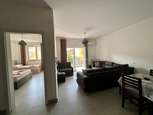 Seaside Family Apartment