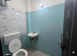 A Square Residency Saket Metro Station New Delhi