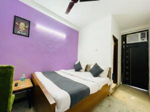 A Square Residency Saket Metro Station New Delhi