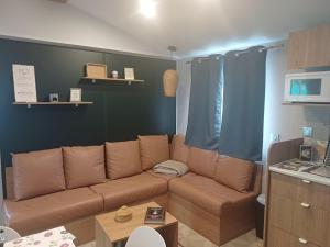Mobil-Home Cosy 4-6p - Calme et Detente - Terrasse couverte - 4 etoiles