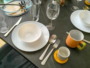 Ospitalier City Clover - 2 king beds, free undgrd parking, 2bath