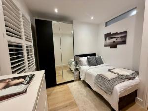 Stockwell Residences - Blue Lagoon Apartment