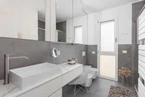 Windsurf Beach Front img10