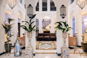 Hacienda Los Naranjos - Villa de Lujo Privada con Piscina - BBQ y Sala de Juegos