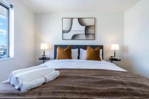 6BR Home Walk to Wolfbrook Arena and Hagley Park