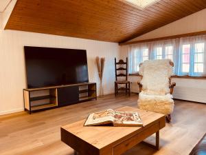 2BR City Alpine Loft Interlaken