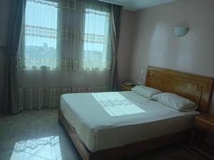 HOTEL AZOuR