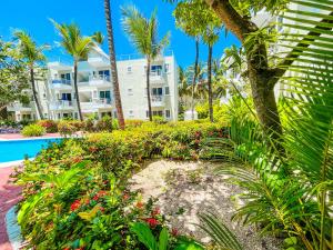 DELUXE HOTEL SUITES STUDIO del Mar Bavaro TROPICANA HOTEL WIFI Beach CLUB
