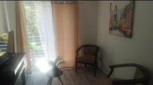 Av Ejército Libertador Movistar Arena Metro Toesca