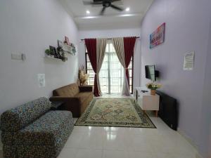 Redhousehomestay