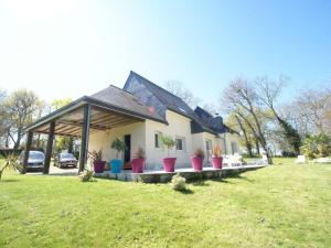 Maisons de vacances Beautiful holiday home with large garden in Brittany 1 km from the beach : photos des chambres