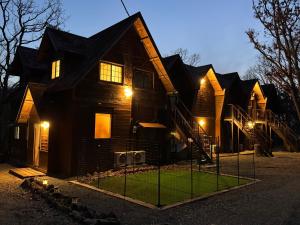 고코노에 久住みんなの森ロッジ-Forest Lodge4名 숙소 객실