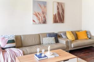 Stanmore Home Near Newtown Parking City Access