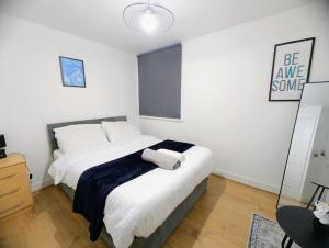 Central Southampton 2BR Work and Family Stay with Parking