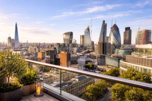 LuxuryLondonStays - Luxury City View AirCon Balcony Rooftop Panoramic London Heated Floor - 1000MB Wi-fi minutes from Sky Garden