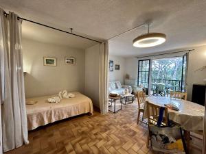 Studio avec piscine et parking - 4 pers. - FR-1-226A-214
