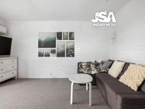 The Summit 8