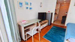 The palm wongamat beach front sea view condo