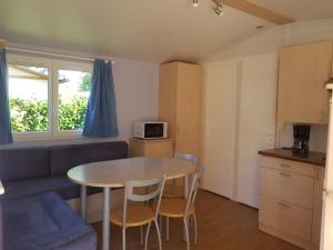 Camping 3 étoiles - Piscine - ccbfeif