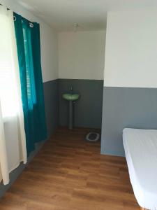 Charlyn Guesthouse