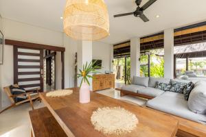 Fraser Baye Villas