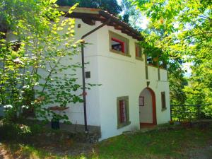 Holiday home with shared pool
