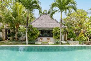 Fraser Baye Villas