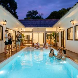 Savana- Wild Pool Villa I 6 en-suite bedrooms