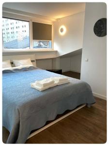 Cosy City Apartment with Balcony in City Center