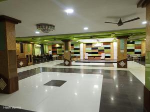 Hotel New Holiday Inn