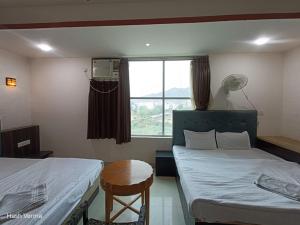 Hotel New Holiday Inn